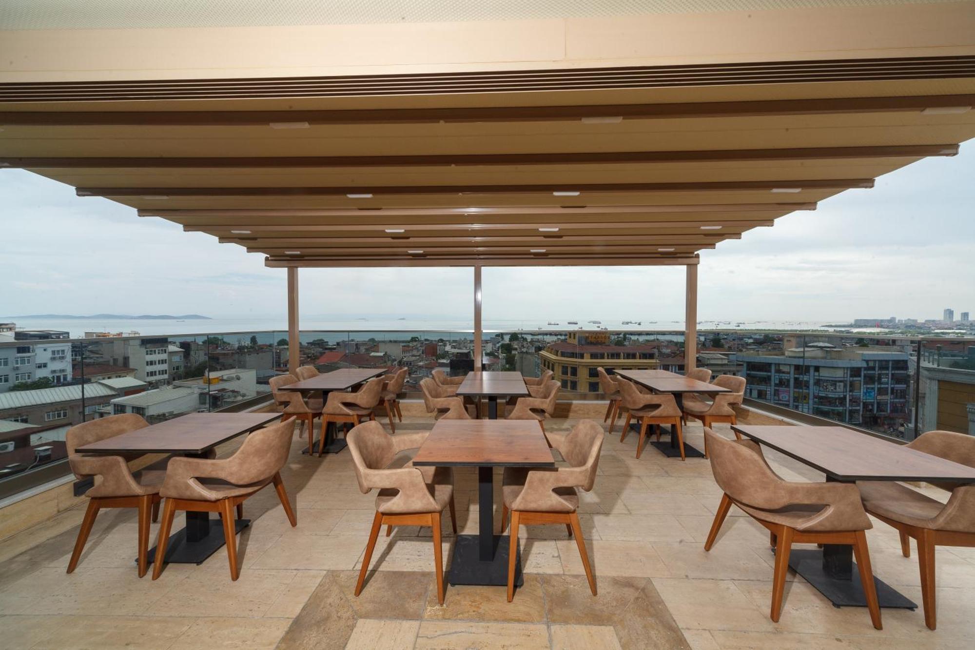 Belmond Hotel Istanbul Exterior photo
