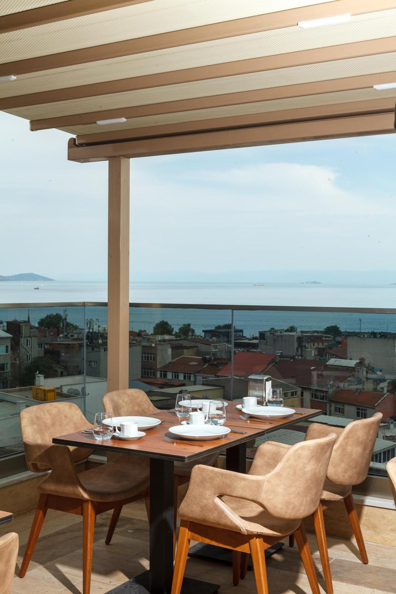 Belmond Hotel Istanbul Exterior photo